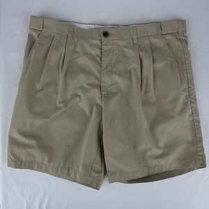 Croft & Barrow Men’s Khaki Chino Shorts